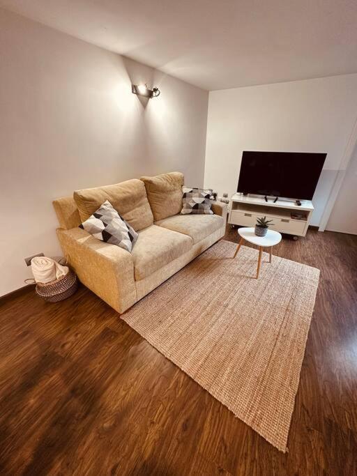 Centrico Y Acogedor Estudio, Llivia, Cerdanya. Dış mekan fotoğraf